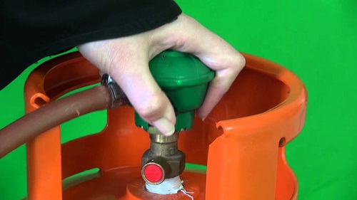 Cách đóng mở van gas chính xác nhiều người chưa nắm rõ